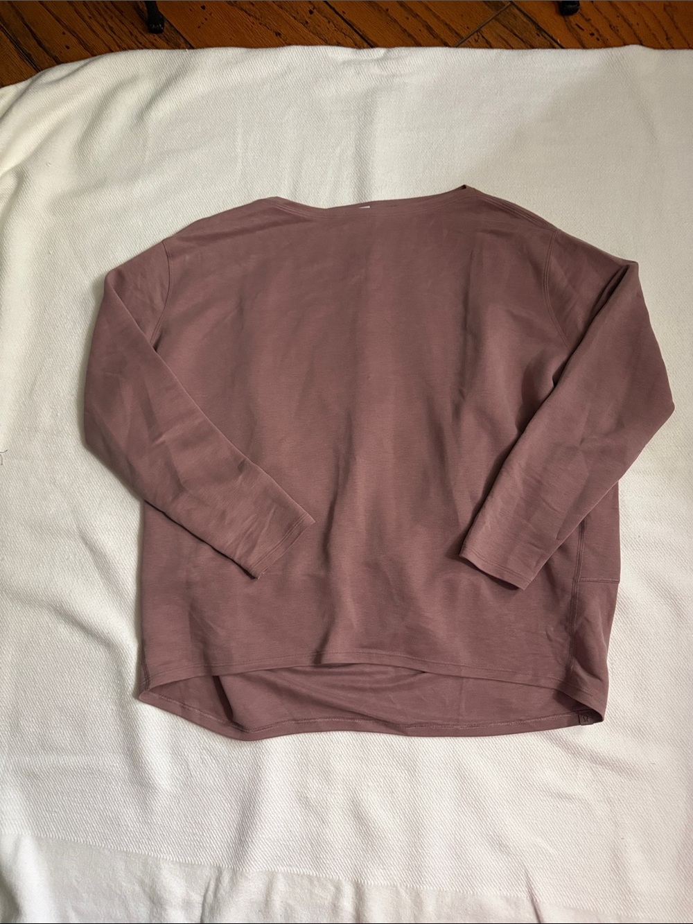 lululemon athletica Mauve Long Sleeve Pullover
